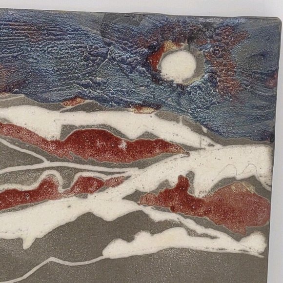 Handcrafted Art Pottery Clay Polar Bear Cubs Tile 6x6 Textured Manitoba Museum - Picture 3 of 8